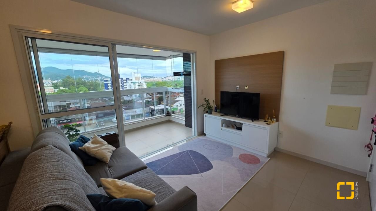 Apartamento com 79m², 3 quartos (sendo 1 suíte), 2 garagens, no bairro Itacorubi em Florianópolis