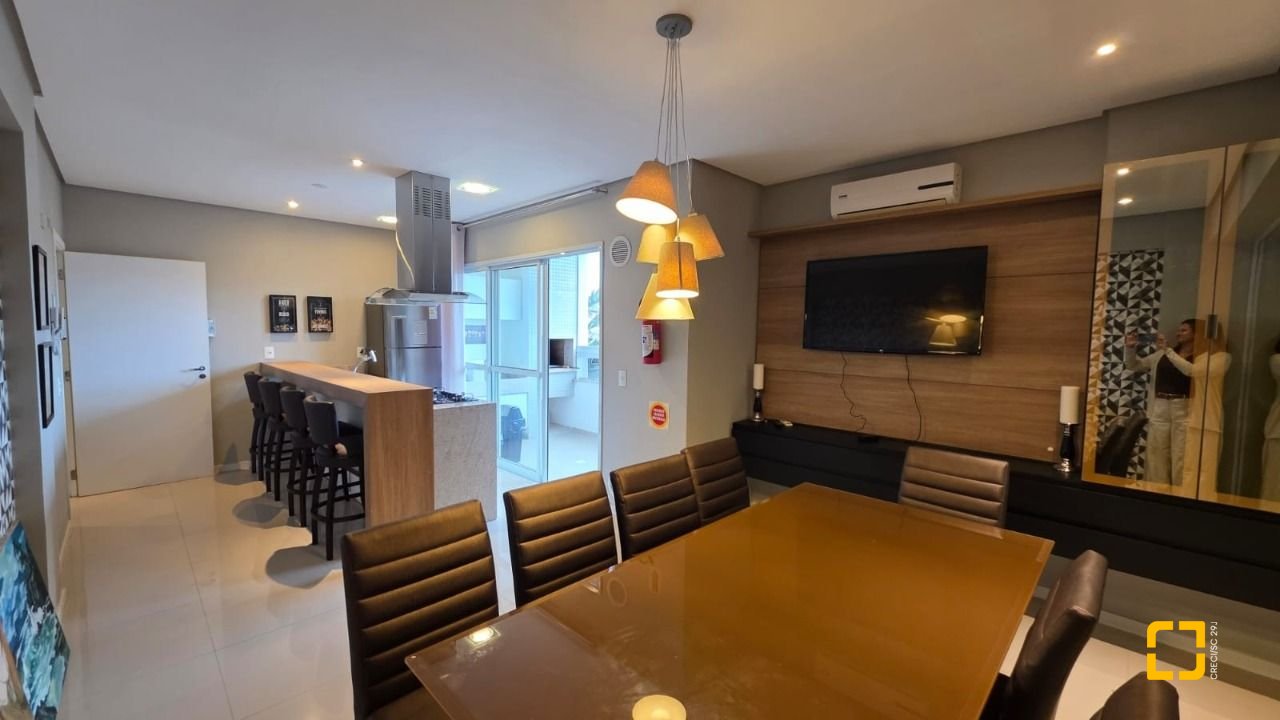 Apartamento com 79m², 3 quartos (sendo 1 suíte), 2 garagens, no bairro Itacorubi em Florianópolis