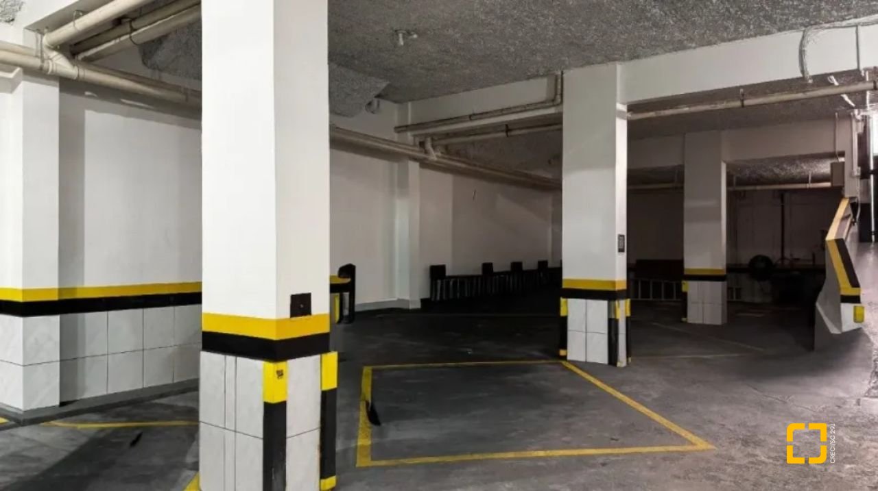 Apartamento com 86m², 2 quartos, 1 garagem, no bairro Centro em Florianópolis
