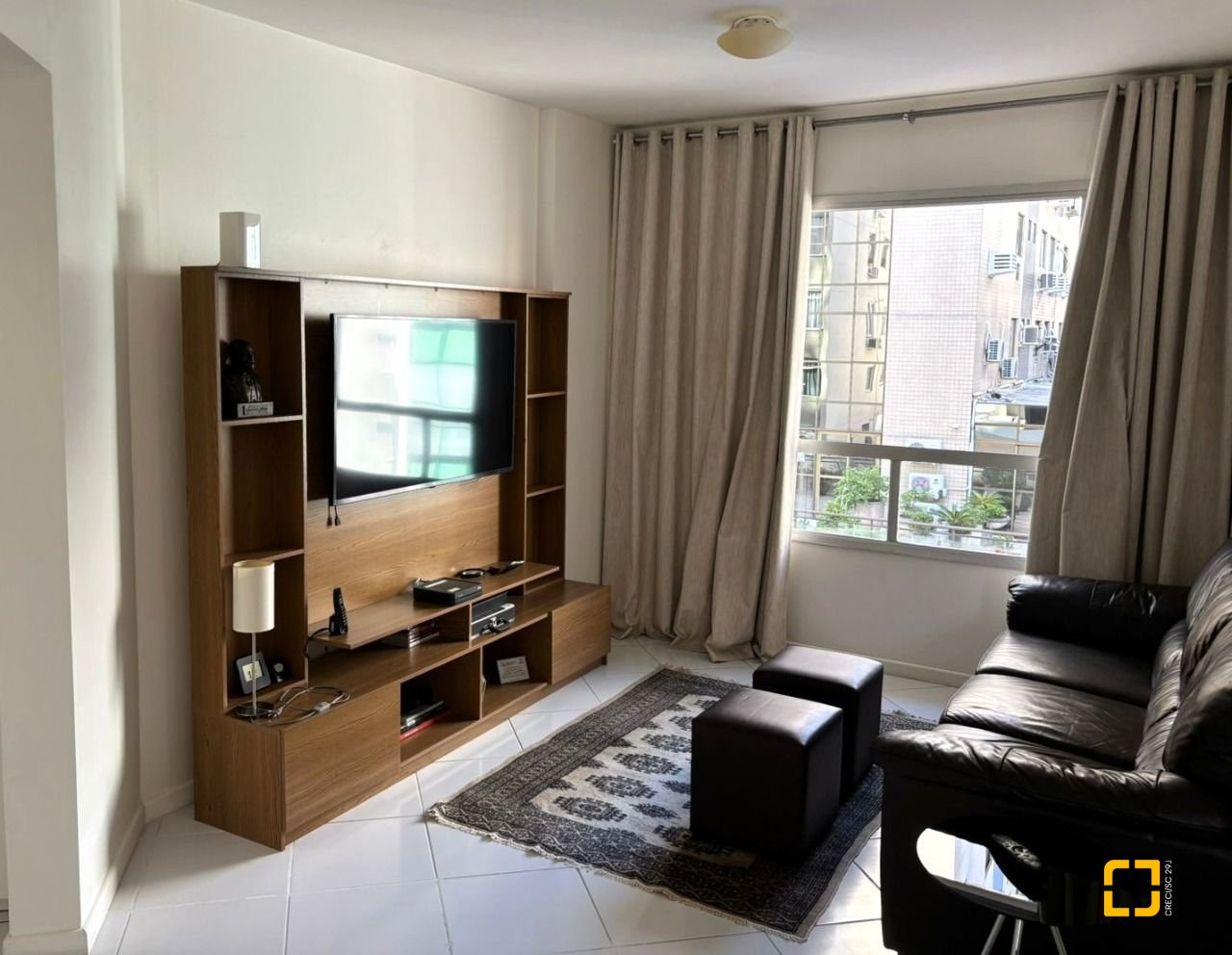 Apartamento com 86m², 2 quartos, 1 garagem, no bairro Centro em Florianópolis