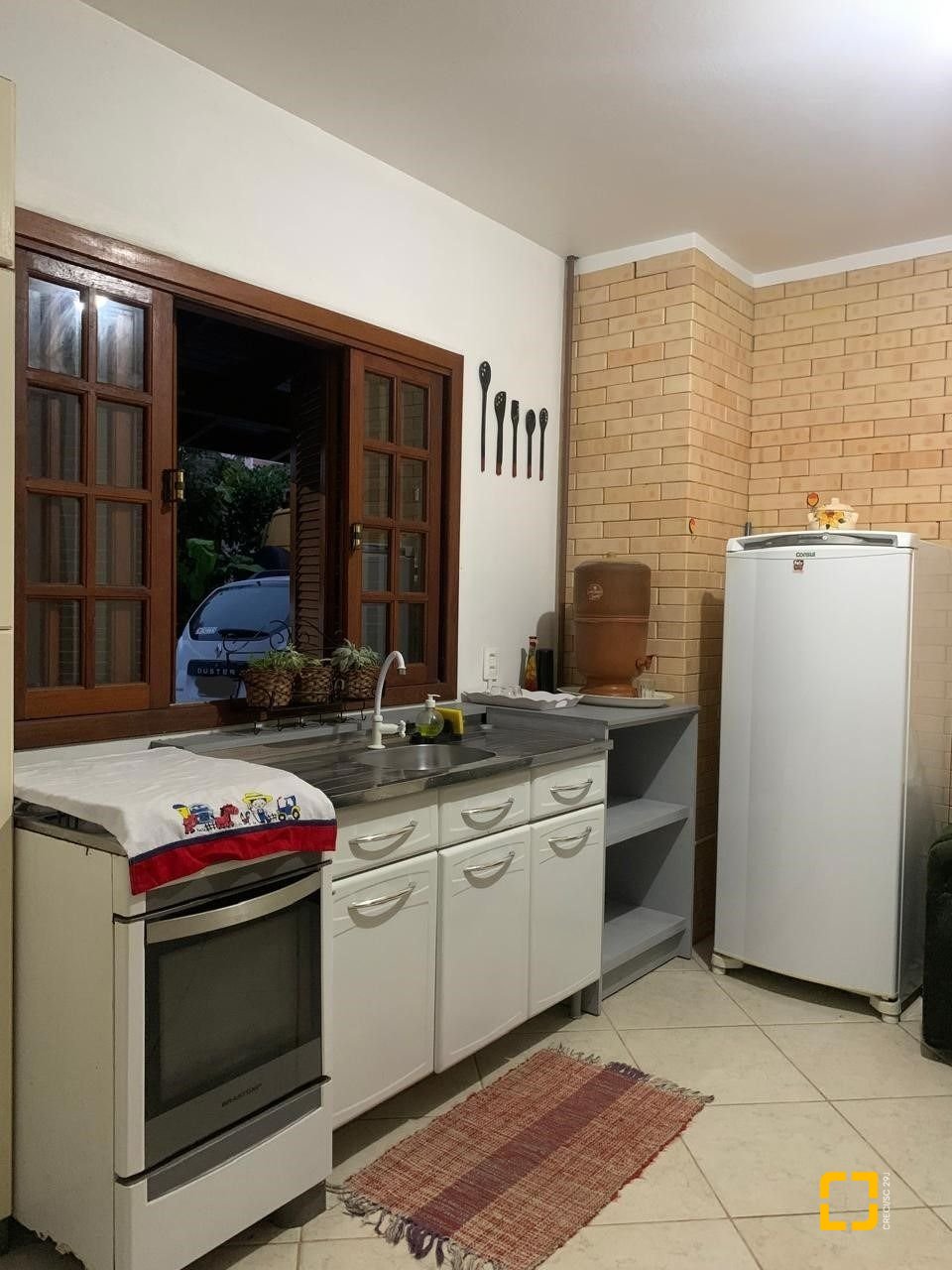 Casa com 160m², 4 quartos, 4 garagens, no bairro Ingleses em Florianópolis