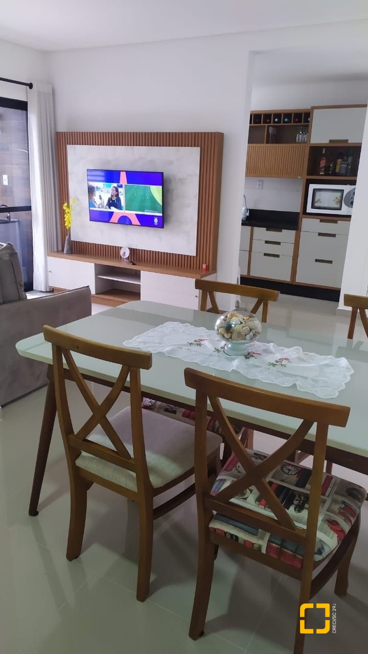 Apartamento com 69m², 2 quartos (sendo 1 suíte), 1 garagem, no bairro Ingleses em Floranópolis