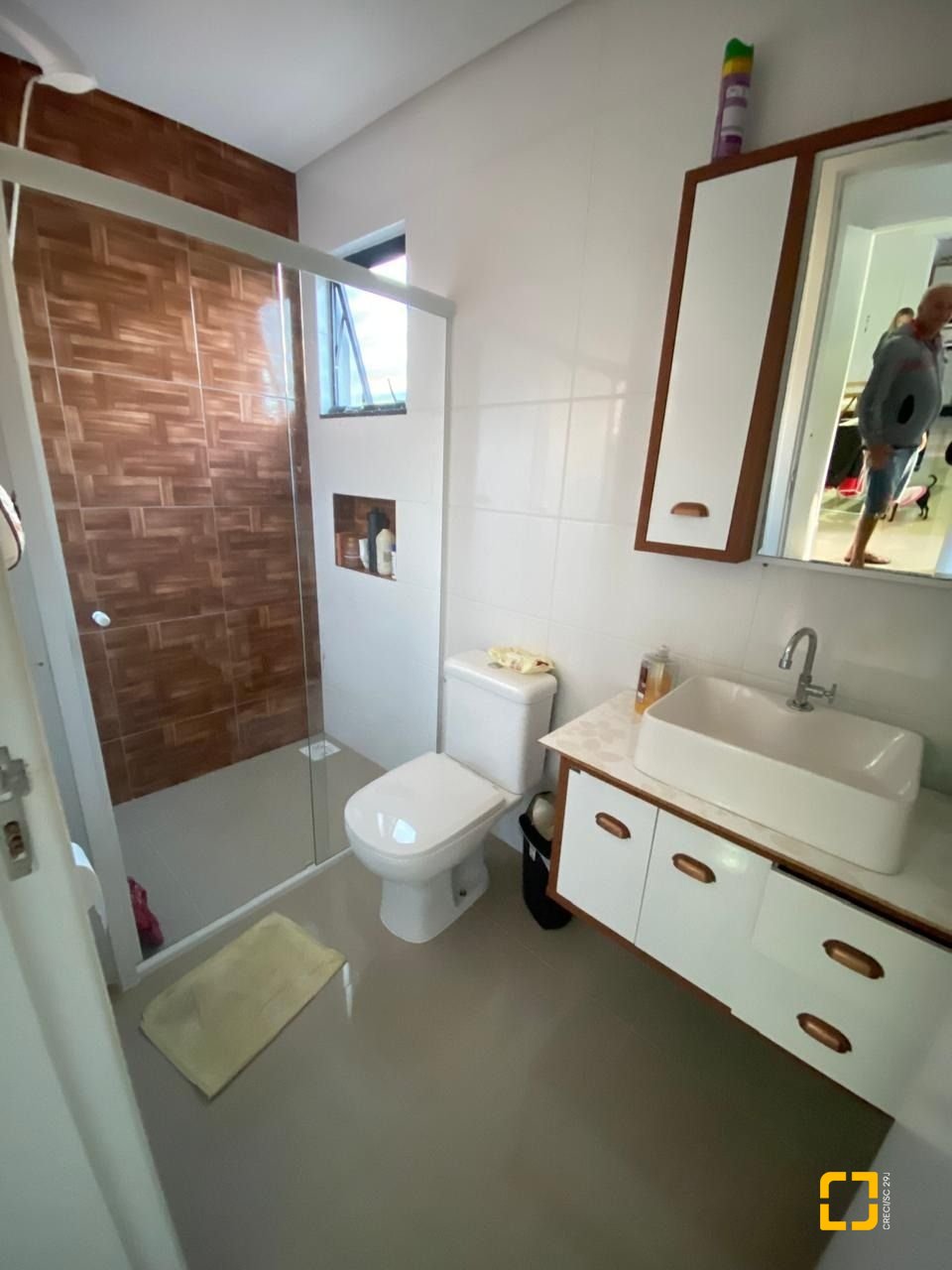 Apartamento com 69m², 2 quartos (sendo 1 suíte), 1 garagem, no bairro Ingleses em Floranópolis