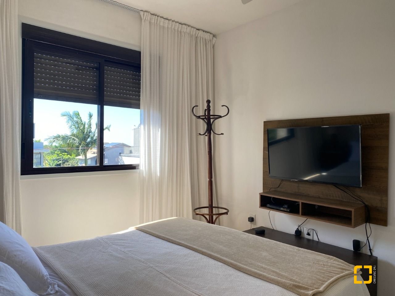 Casa com 157m², 4 garagens, no bairro Campeche Norte em Florianópolis