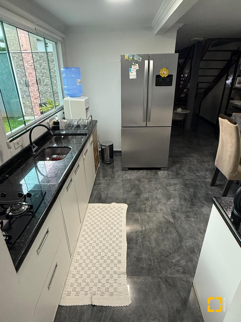 Casa com 126m², 3 quartos (sendo 1 suíte), 3 garagens, no bairro Rio Vermelho em Florianópolis