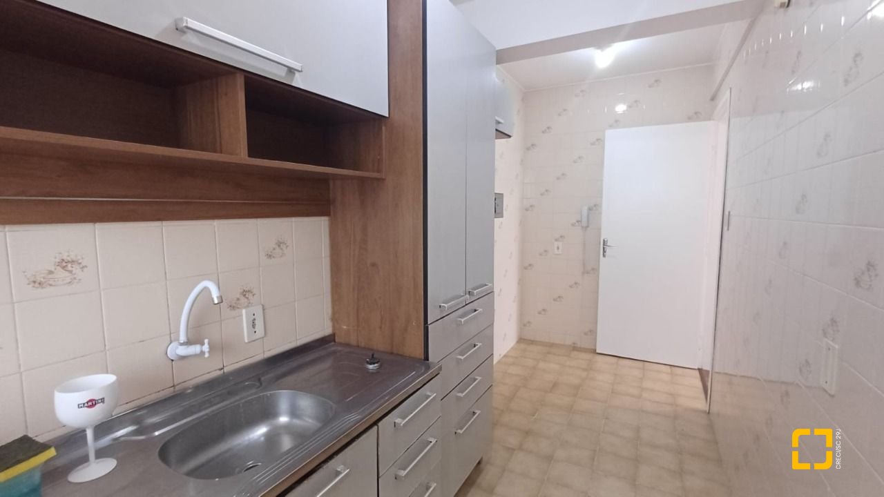 Apartamento com 59m², 2 quartos, 1 garagem, no bairro Trindade em Florianópolis