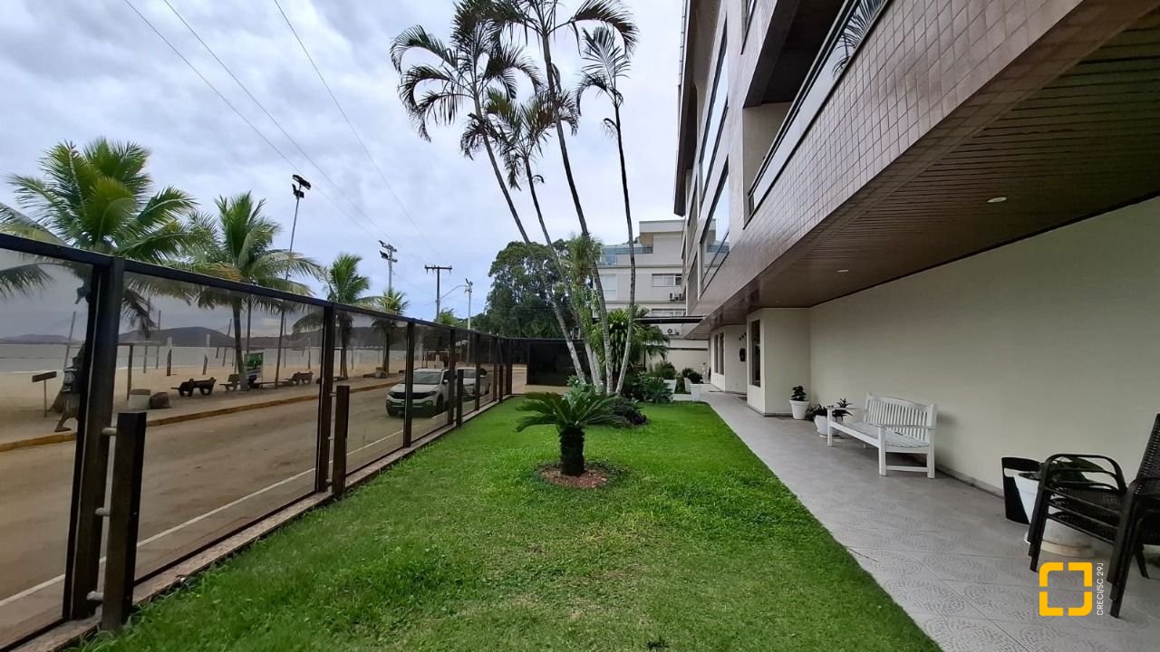 Apartamento com 85m², 3 quartos (sendo 1 suíte), 1 garagem, no bairro Canasvieiras em Florianópolis