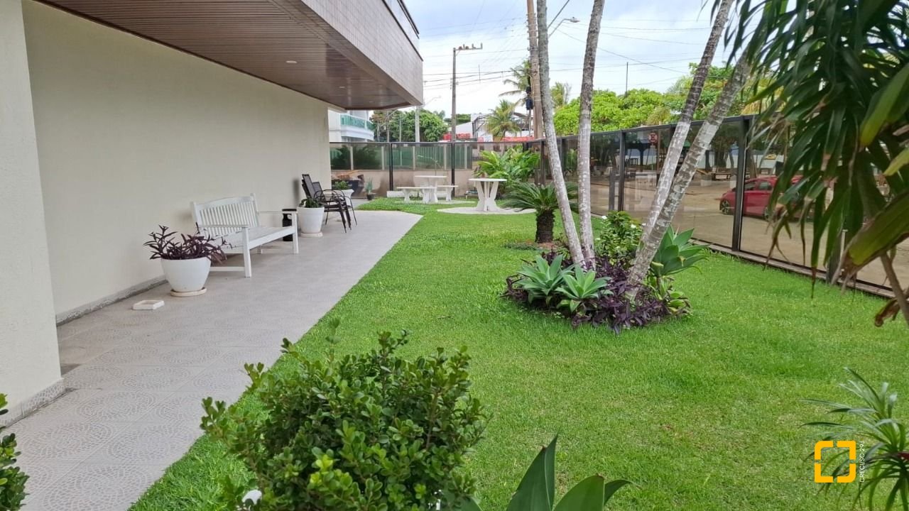 Apartamento com 85m², 3 quartos (sendo 1 suíte), 1 garagem, no bairro Canasvieiras em Florianópolis