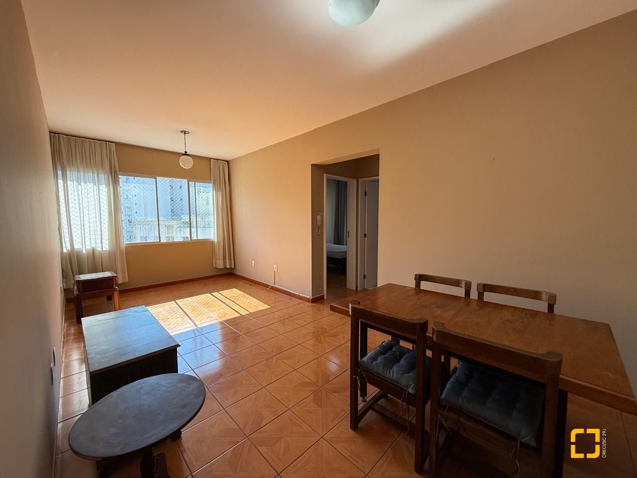 Apartamento com 53m², 1 quarto, 1 garagem, no bairro Centro em Florianópolis