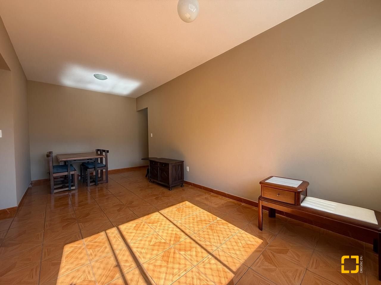 Apartamento com 53m², 1 quarto, 1 garagem, no bairro Centro em Florianópolis