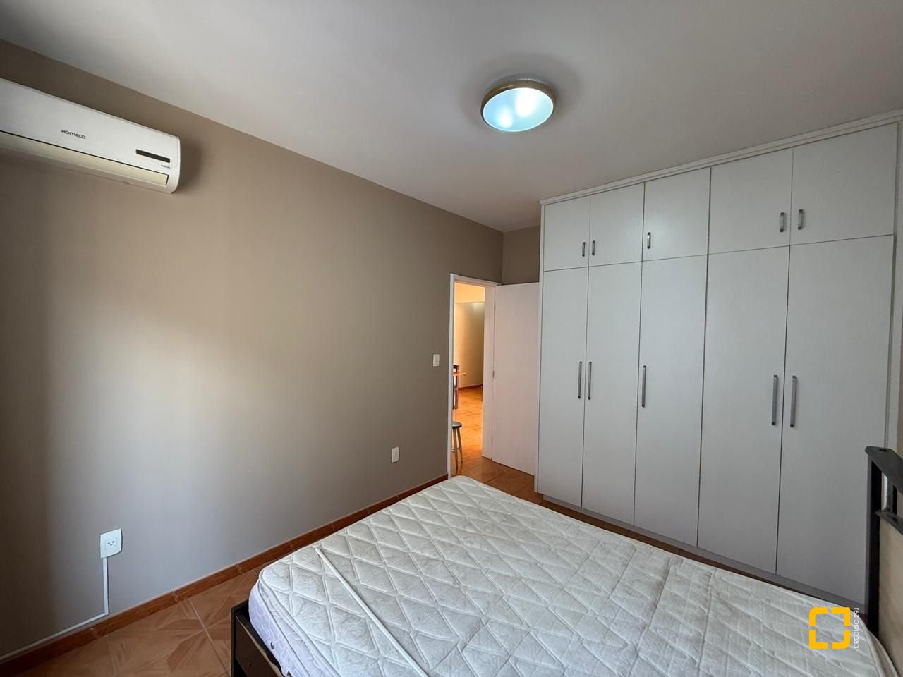 Apartamento com 53m², 1 quarto, 1 garagem, no bairro Centro em Florianópolis