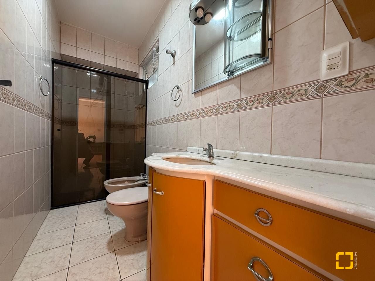 Apartamento com 53m², 1 quarto, 1 garagem, no bairro Centro em Florianópolis