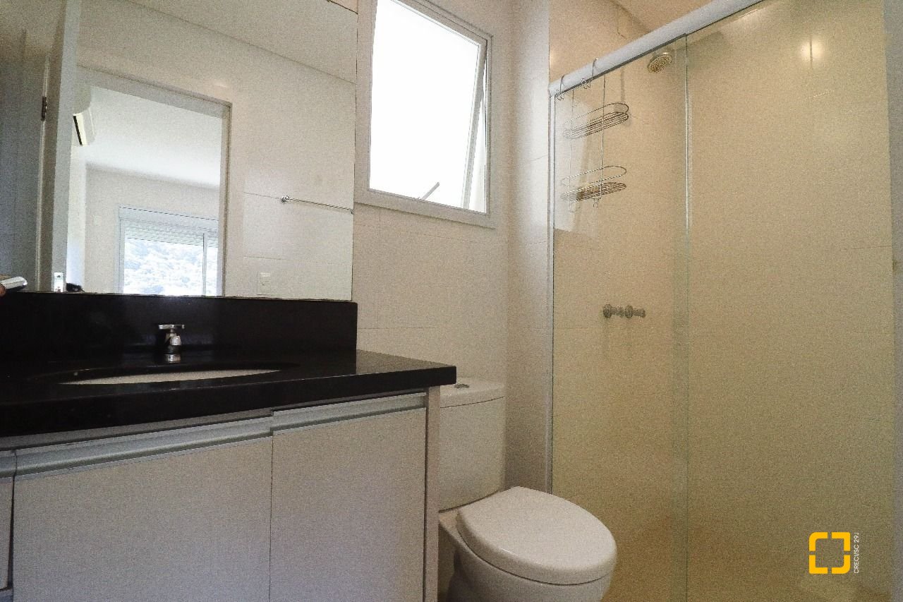 Cobertura com 165m², 6 quartos (sendo 2 suítes), 2 garagens, no bairro Ingleses em Florianópolis