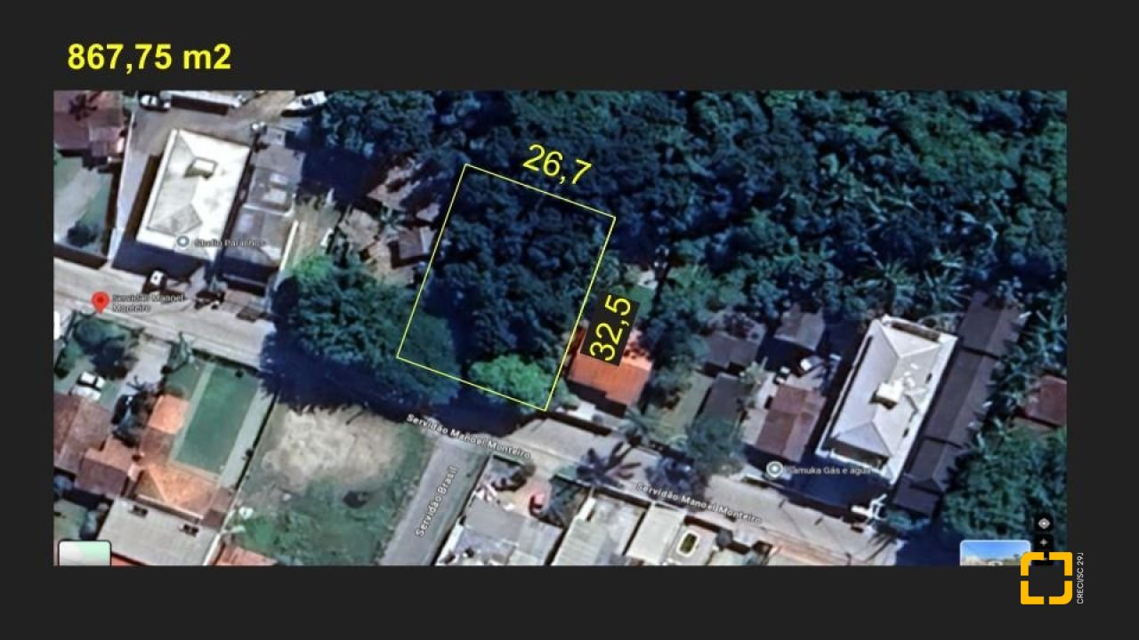 Terreno com 867m², no bairro Canasvieiras em Florianópolis