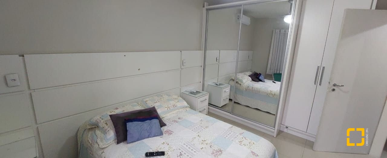 Casa com 110m², 4 quartos (sendo 1 suíte), 1 garagem, no bairro Rio Tavares em Florianópolis