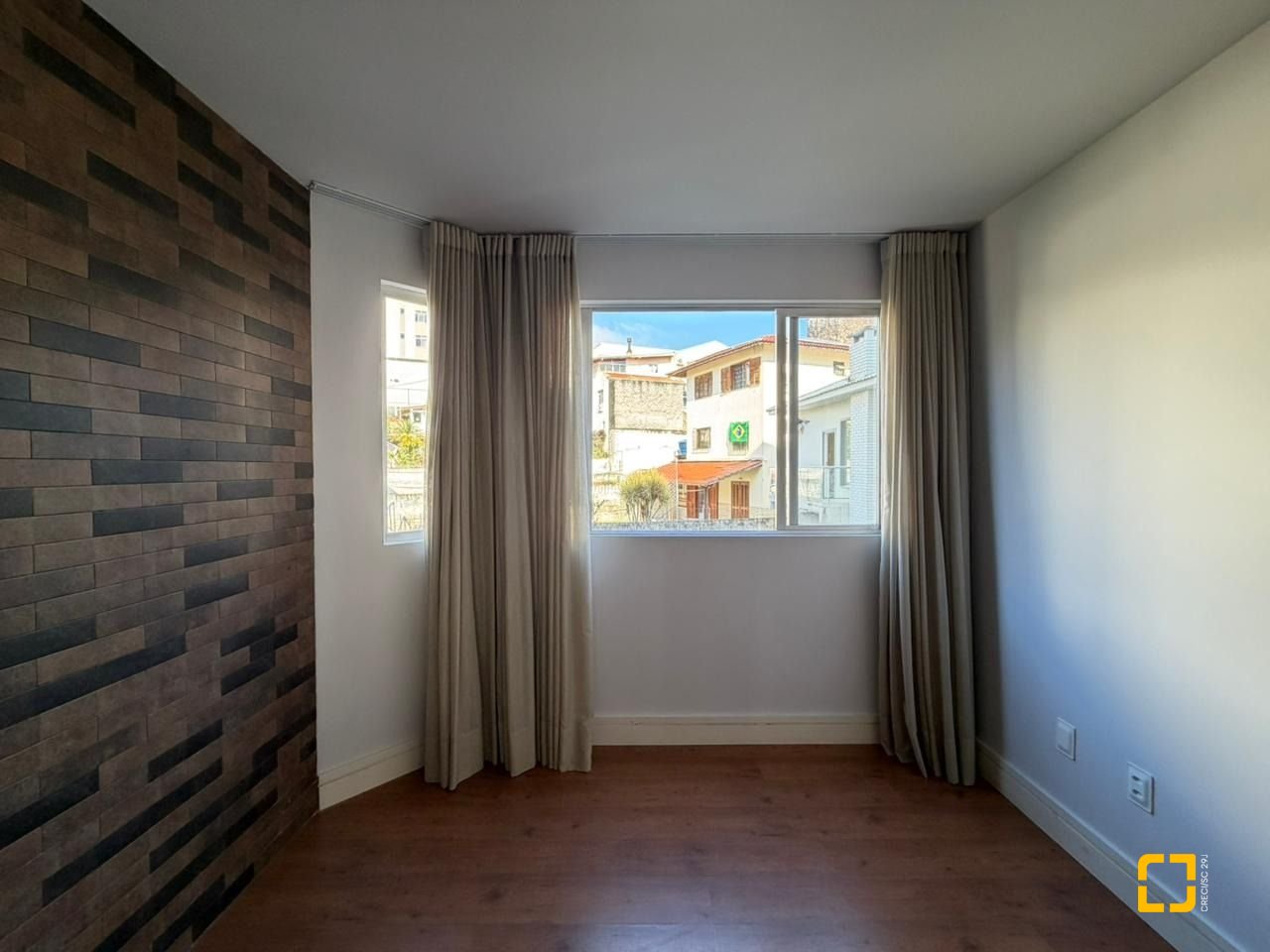 Apartamento com 92m², 3 quartos (sendo 1 suíte), 1 garagem, no bairro Estreito em Florianópolis