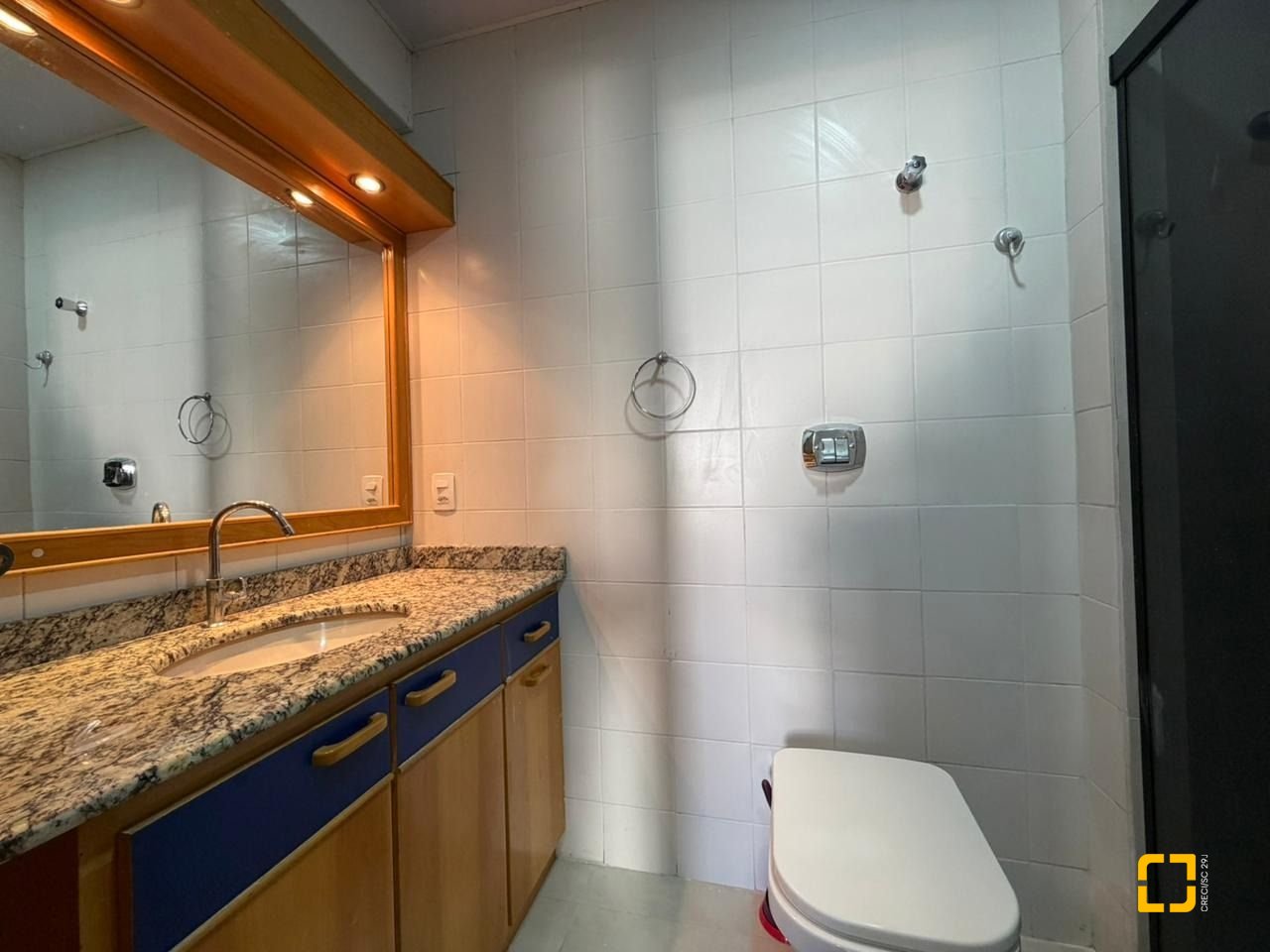 Apartamento com 92m², 3 quartos (sendo 1 suíte), 1 garagem, no bairro Estreito em Florianópolis