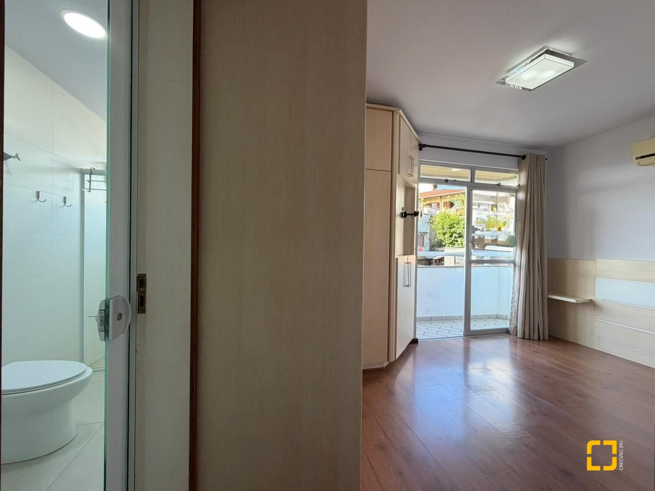 Apartamento com 92m², 3 quartos (sendo 1 suíte), 1 garagem, no bairro Estreito em Florianópolis