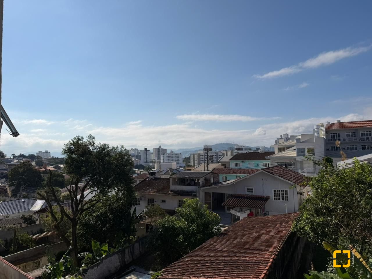 Apartamento com 92m², 3 quartos (sendo 1 suíte), 1 garagem, no bairro Estreito em Florianópolis