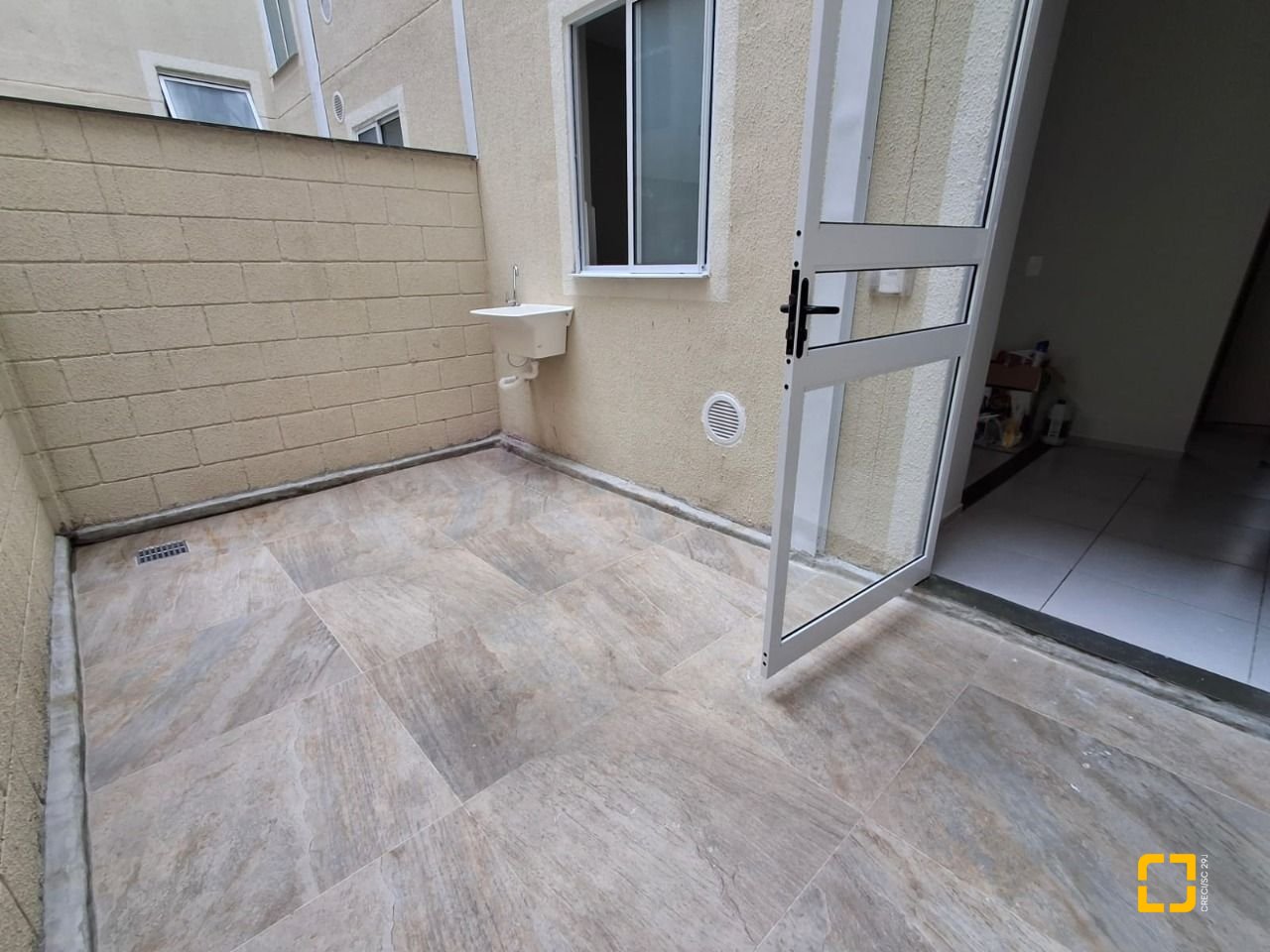 Apartamento com 43m², 2 quartos, 1 garagem, no bairro Bela Vista em Palhoça