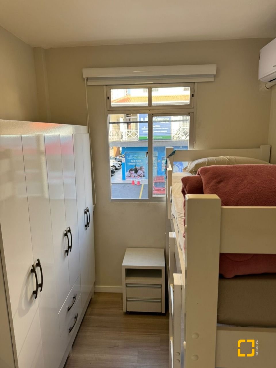 Apartamento com 41m², 2 quartos, no bairro Campinas em São José