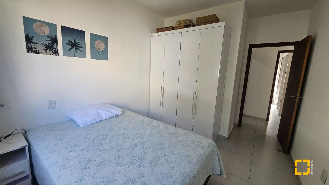 Casa com 118m², 3 quartos, 2 garagens, no bairro Ingleses do Rio Vermelho em Florianópolis