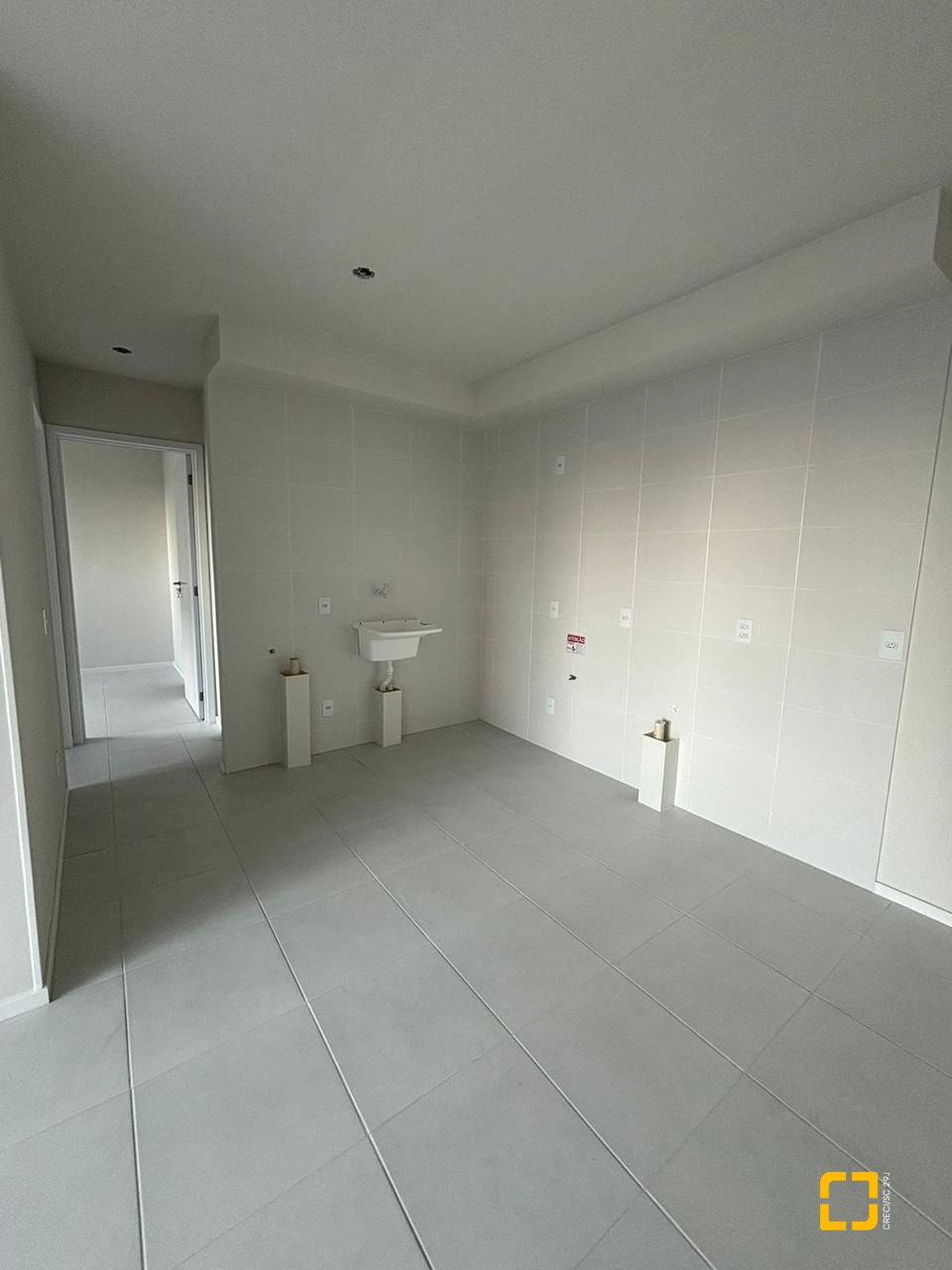 Apartamento com 50m², 2 quartos, 1 garagem, no bairro Rio Caveiras em Biguaçu