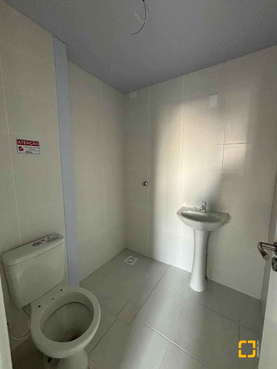 Apartamento com 50m², 2 quartos, 1 garagem, no bairro Rio Caveiras em Biguaçu