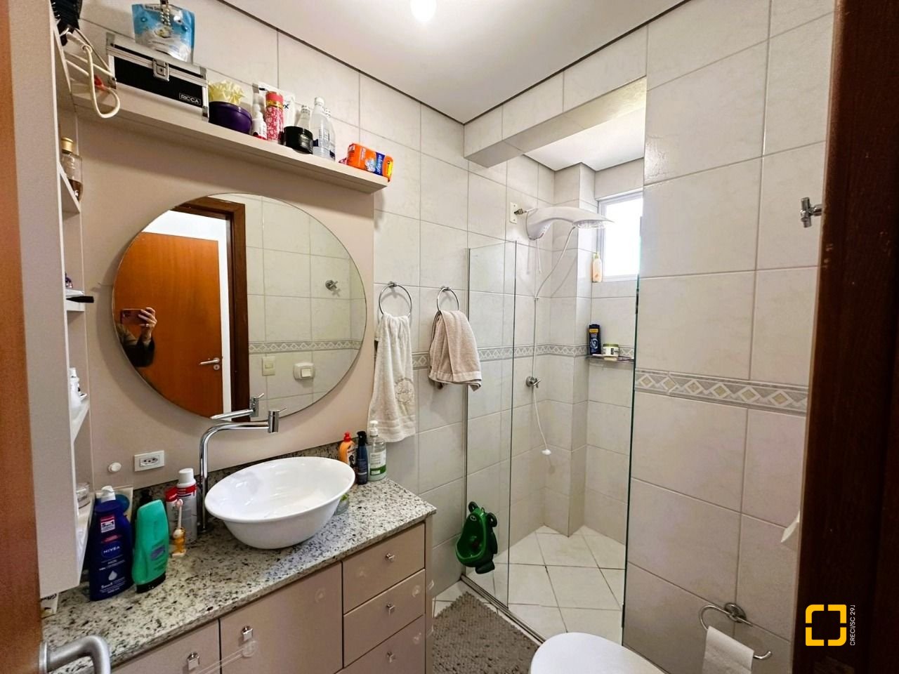 Apartamento com 96m², 3 quartos (sendo 1 suíte), 1 garagem, no bairro Kobrasol em São José