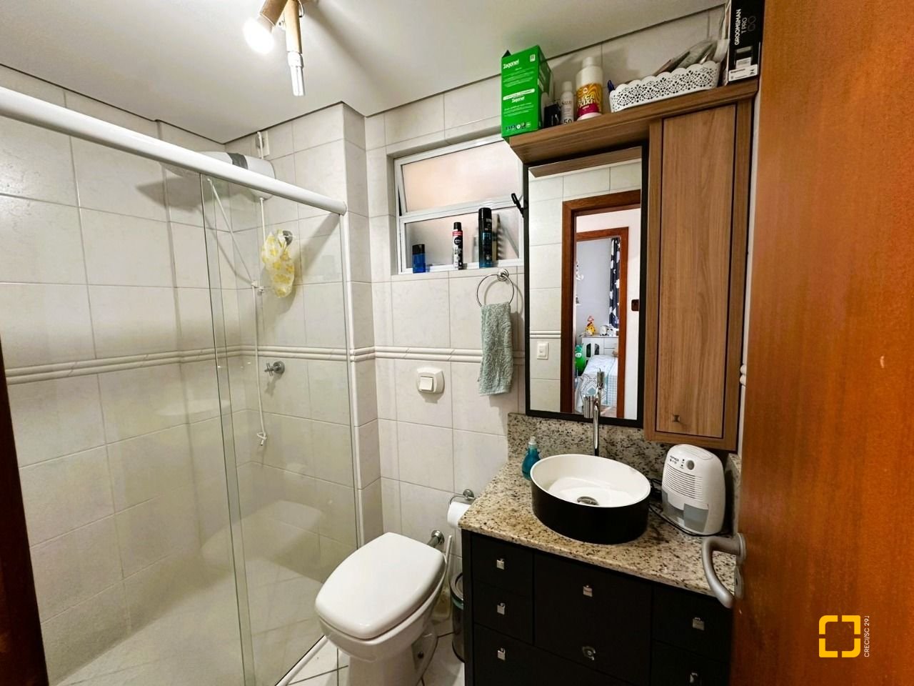 Apartamento com 96m², 3 quartos (sendo 1 suíte), 1 garagem, no bairro Kobrasol em São José