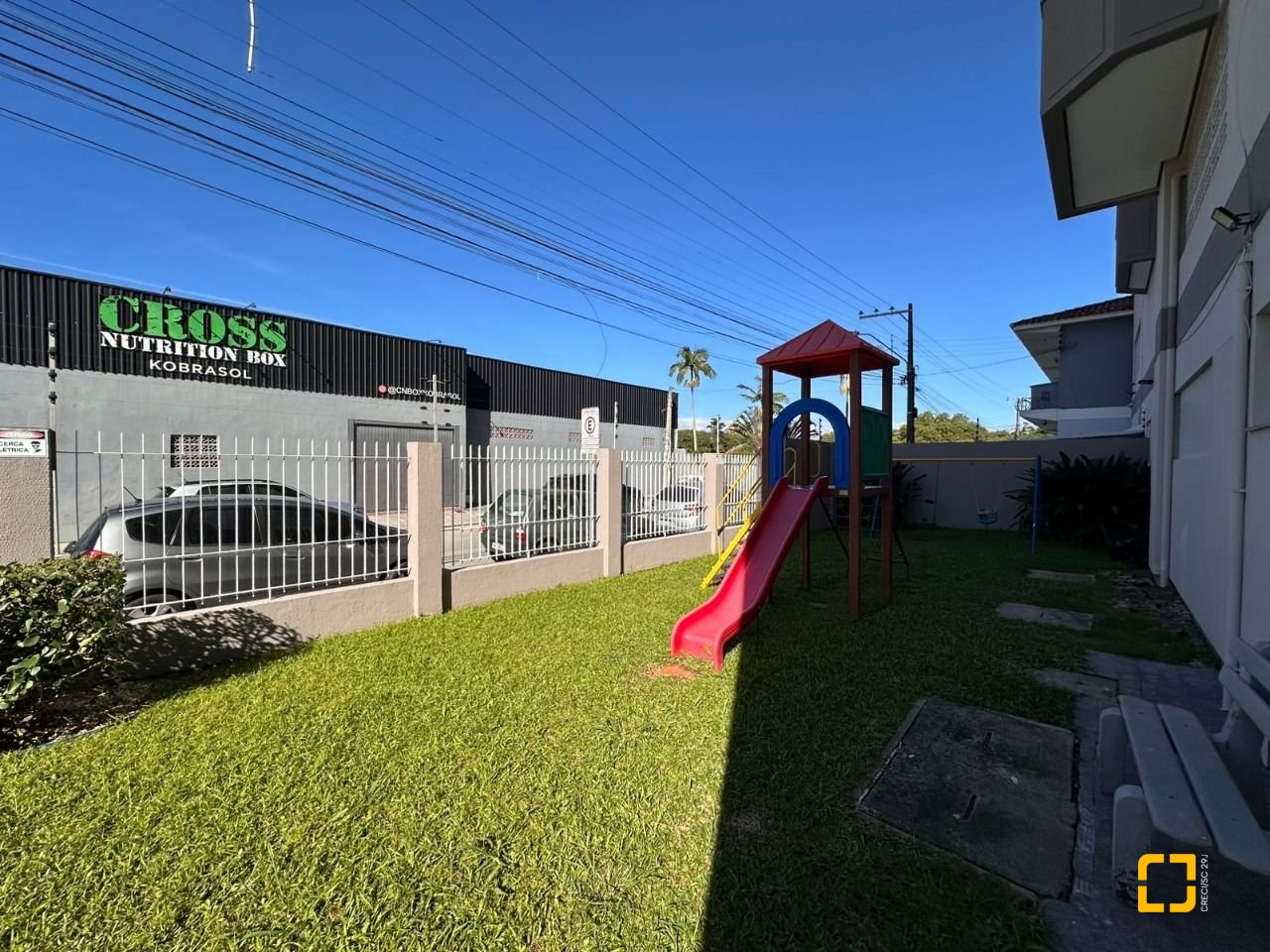 Apartamento com 96m², 3 quartos (sendo 1 suíte), 1 garagem, no bairro Kobrasol em São José