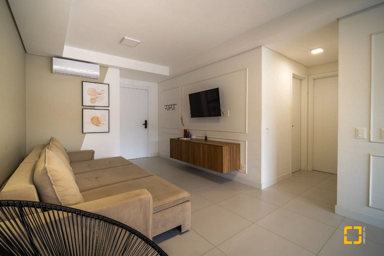 Apartamento com 80m², 4 quartos (sendo 2 suítes), 1 garagem, no bairro Jurerê em Florianópolis
