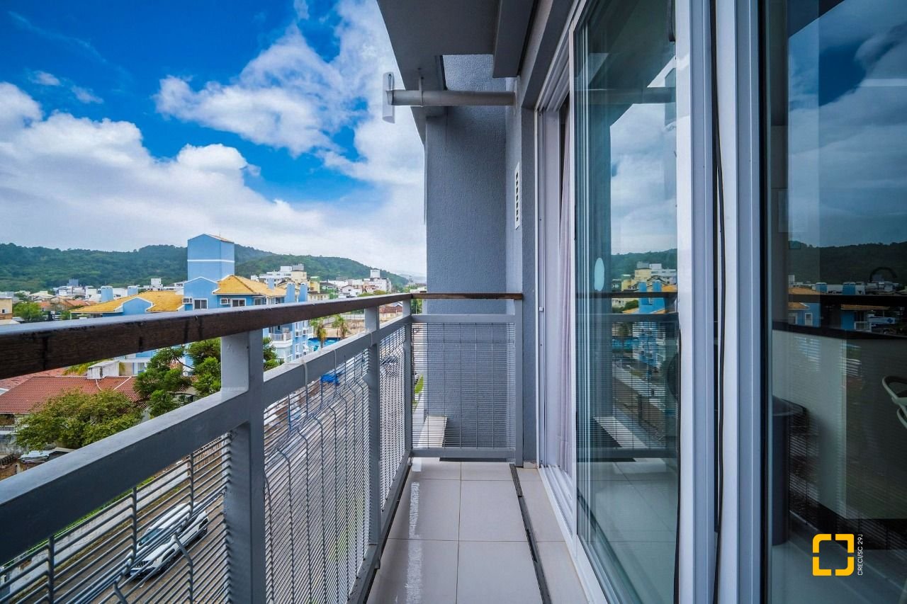 Apartamento com 80m², 4 quartos (sendo 2 suítes), 1 garagem, no bairro Jurerê em Florianópolis
