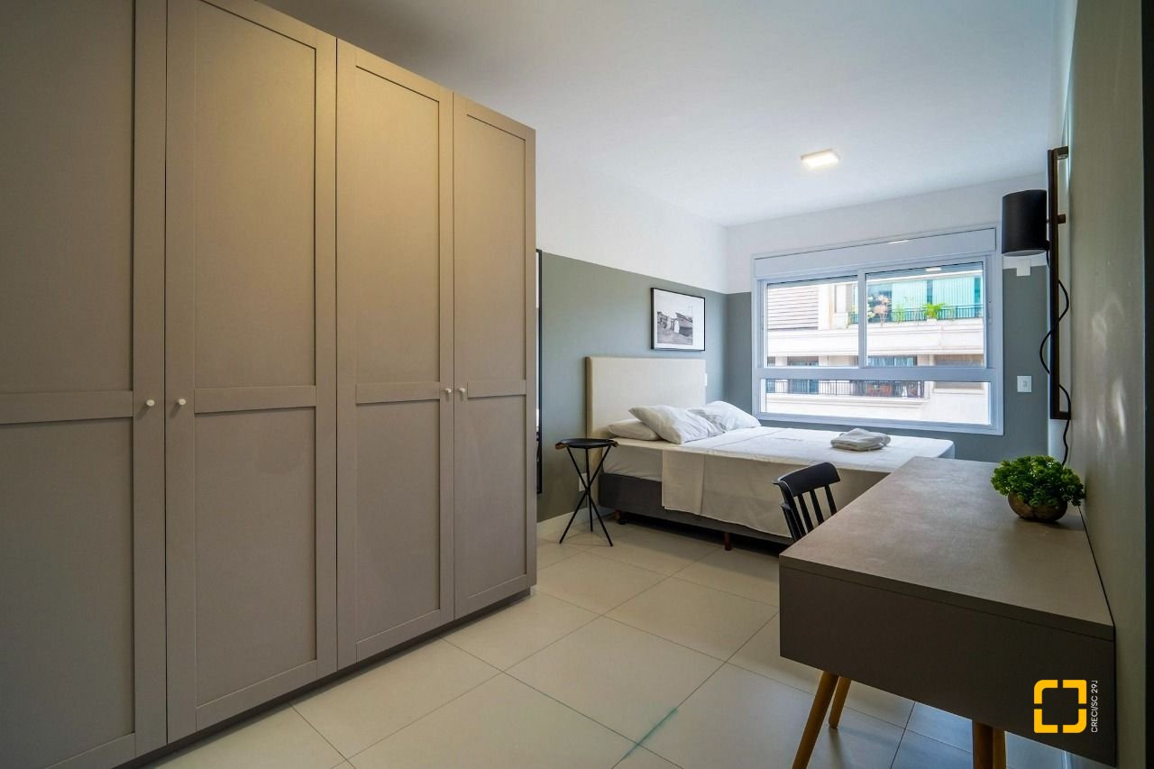 Apartamento com 80m², 4 quartos (sendo 2 suítes), 1 garagem, no bairro Jurerê em Florianópolis