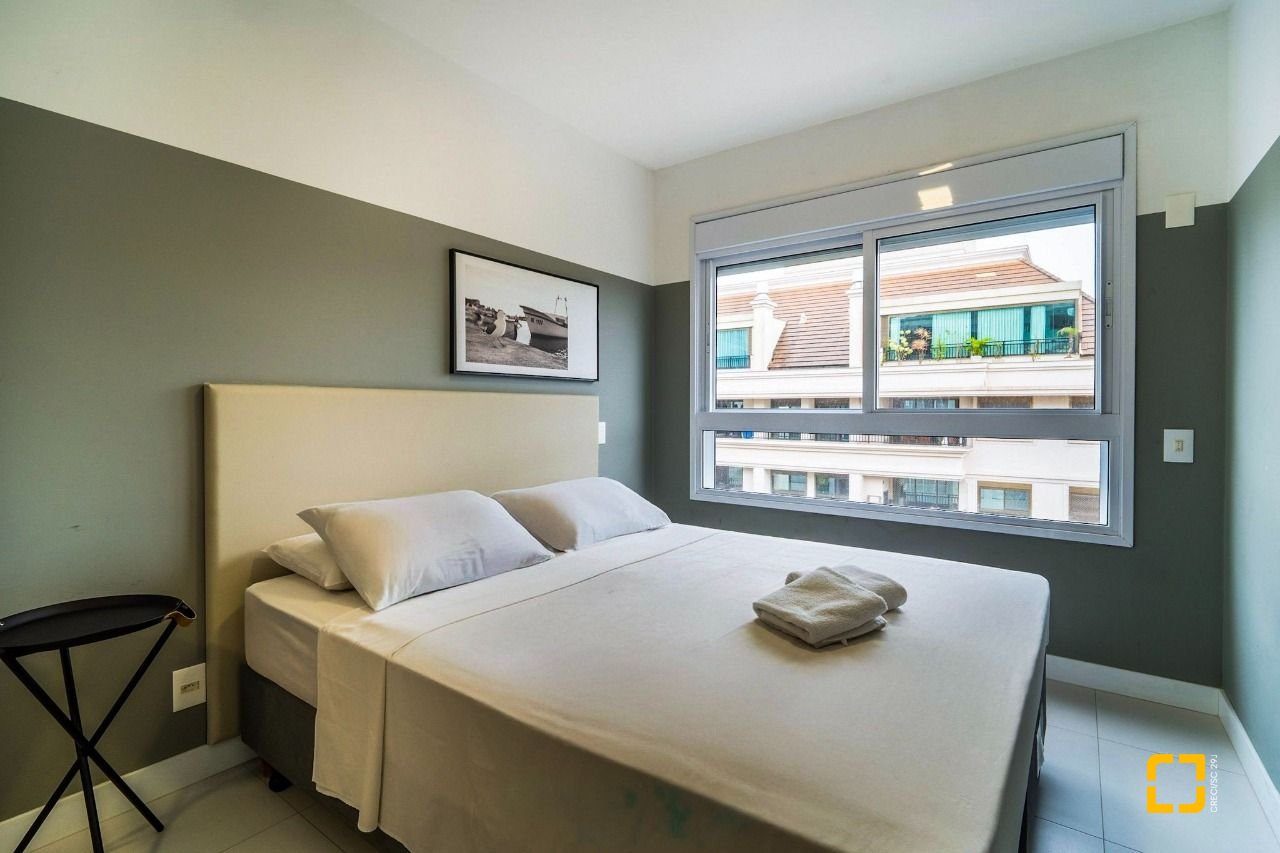 Apartamento com 80m², 4 quartos (sendo 2 suítes), 1 garagem, no bairro Jurerê em Florianópolis