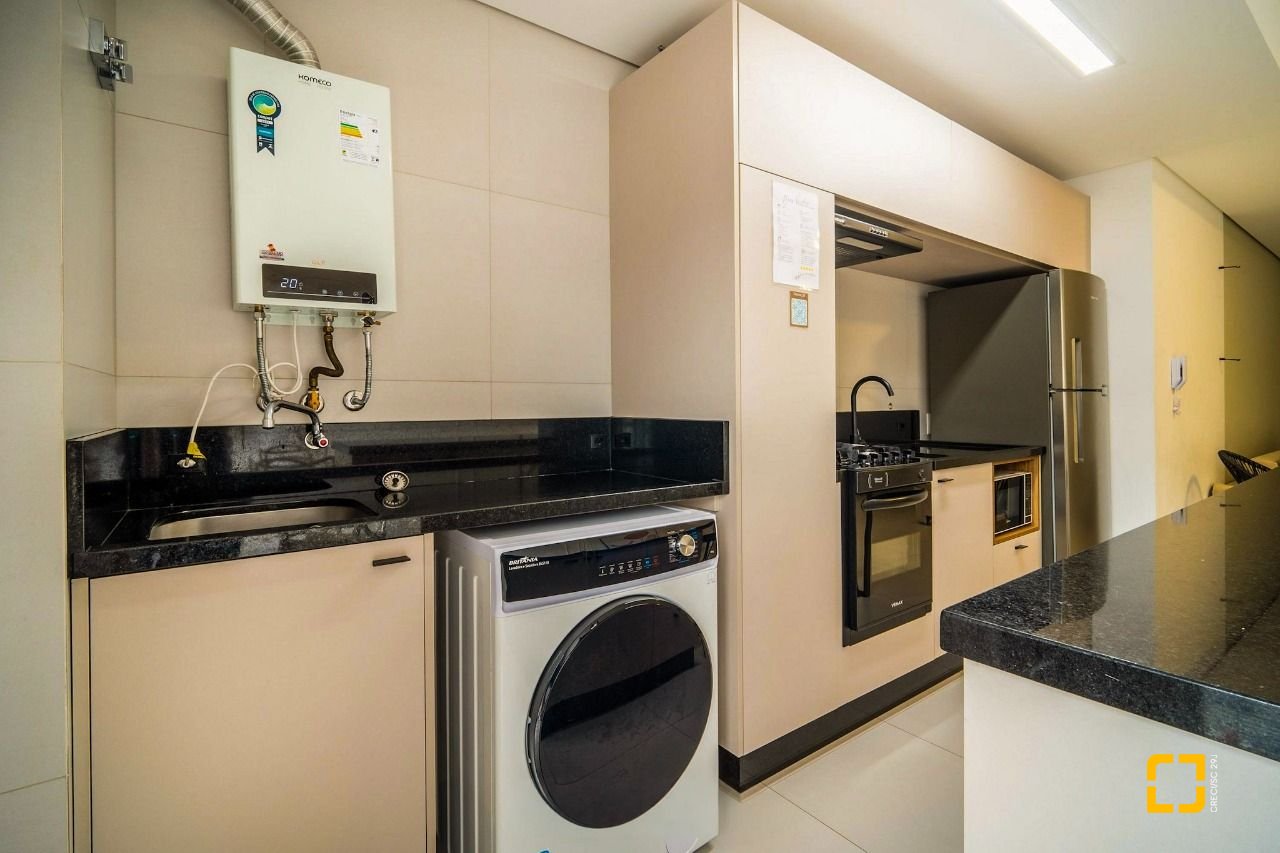 Apartamento com 80m², 4 quartos (sendo 2 suítes), 1 garagem, no bairro Jurerê em Florianópolis