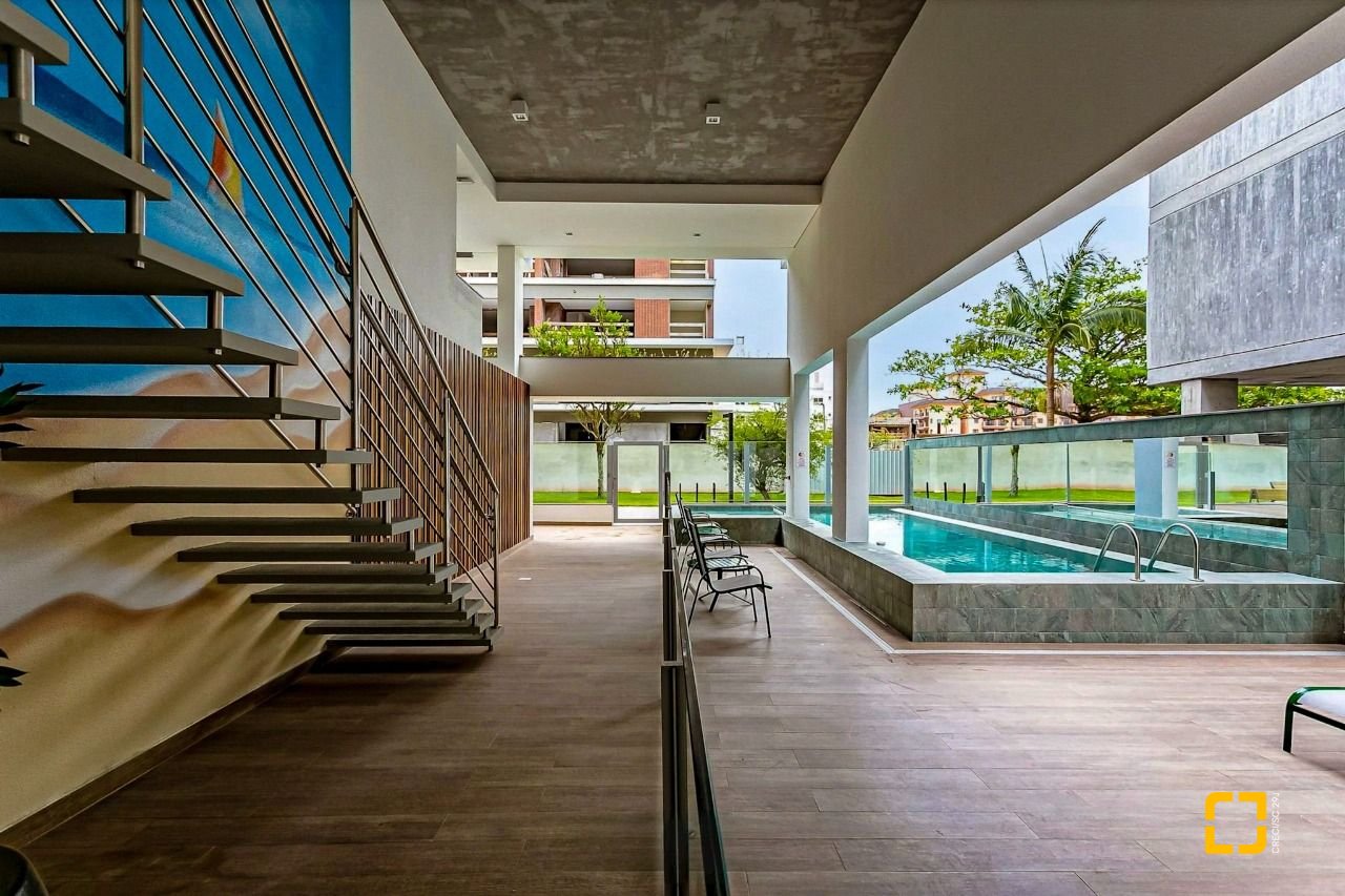 Apartamento com 80m², 4 quartos (sendo 2 suítes), 1 garagem, no bairro Jurerê em Florianópolis