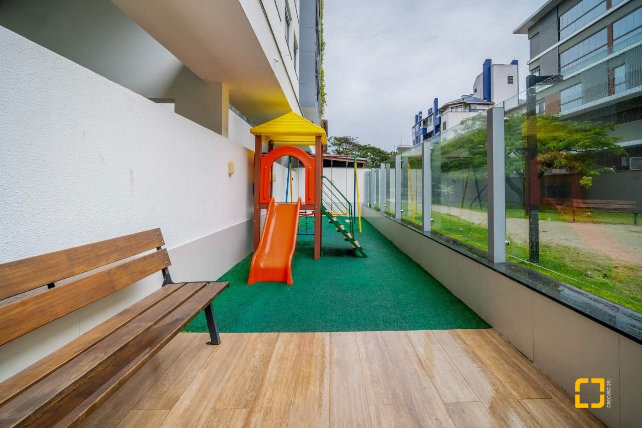 Apartamento com 80m², 4 quartos (sendo 2 suítes), 1 garagem, no bairro Jurerê em Florianópolis