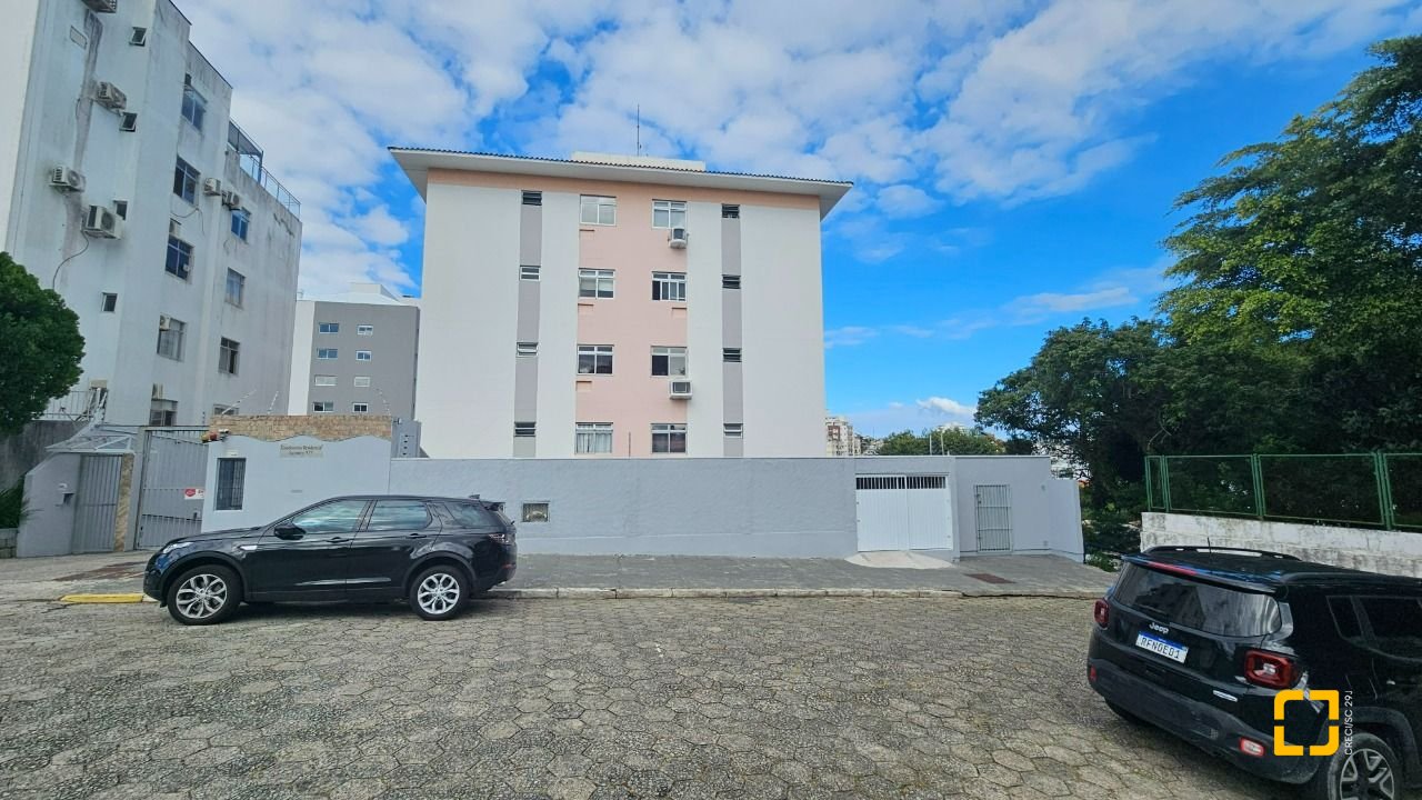 Apartamento com 58m², 2 quartos, 1 garagem, no bairro Estreito em Florianópolis