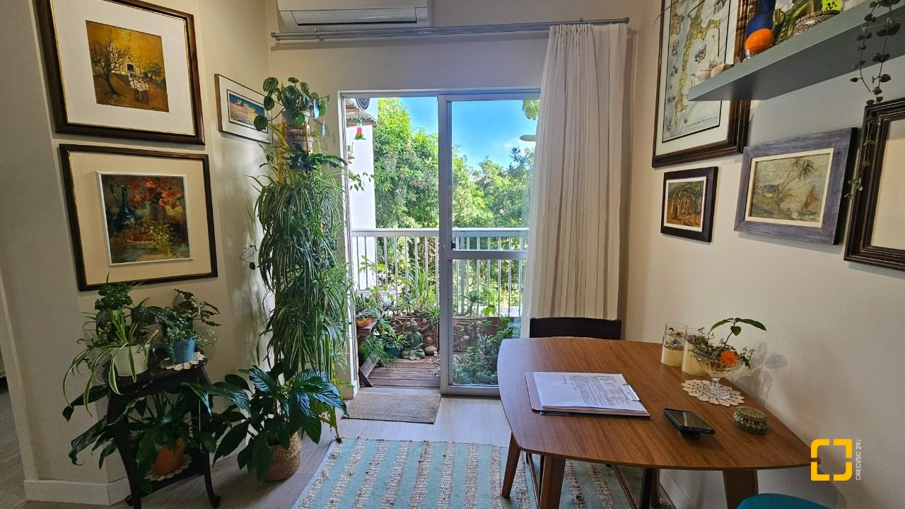 Apartamento com 58m², 2 quartos, 1 garagem, no bairro Estreito em Florianópolis