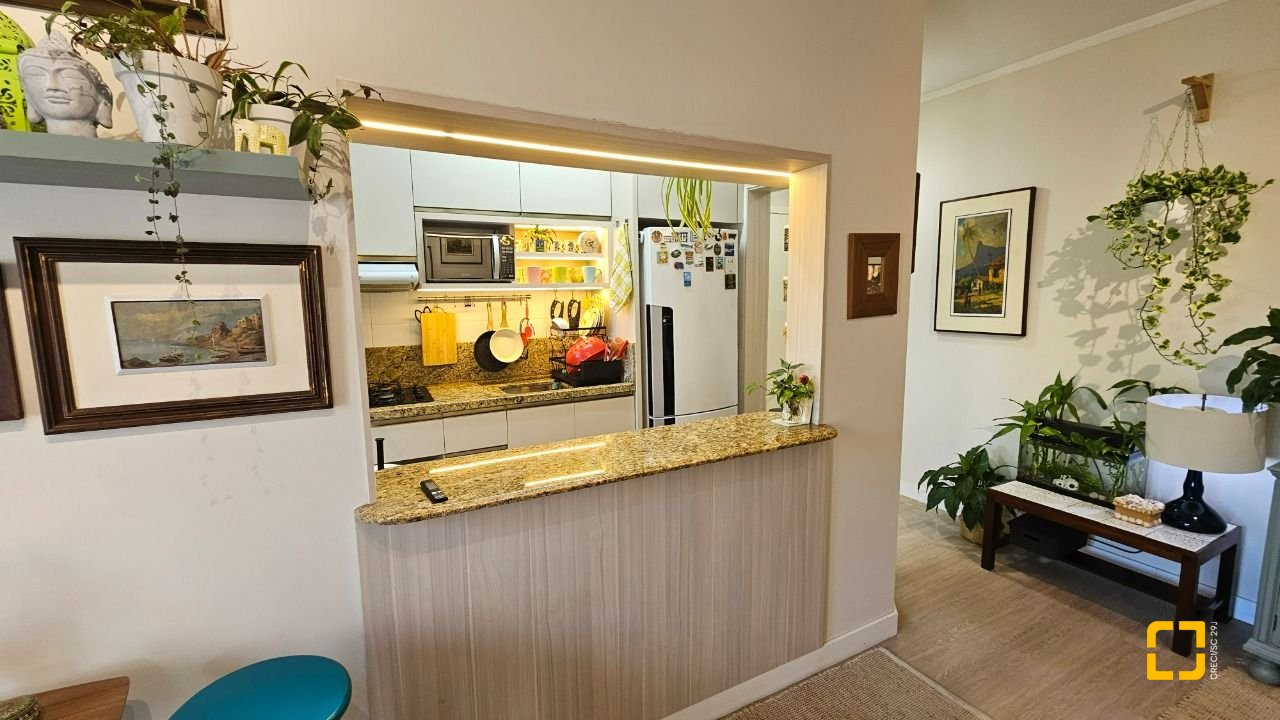 Apartamento com 58m², 2 quartos, 1 garagem, no bairro Estreito em Florianópolis