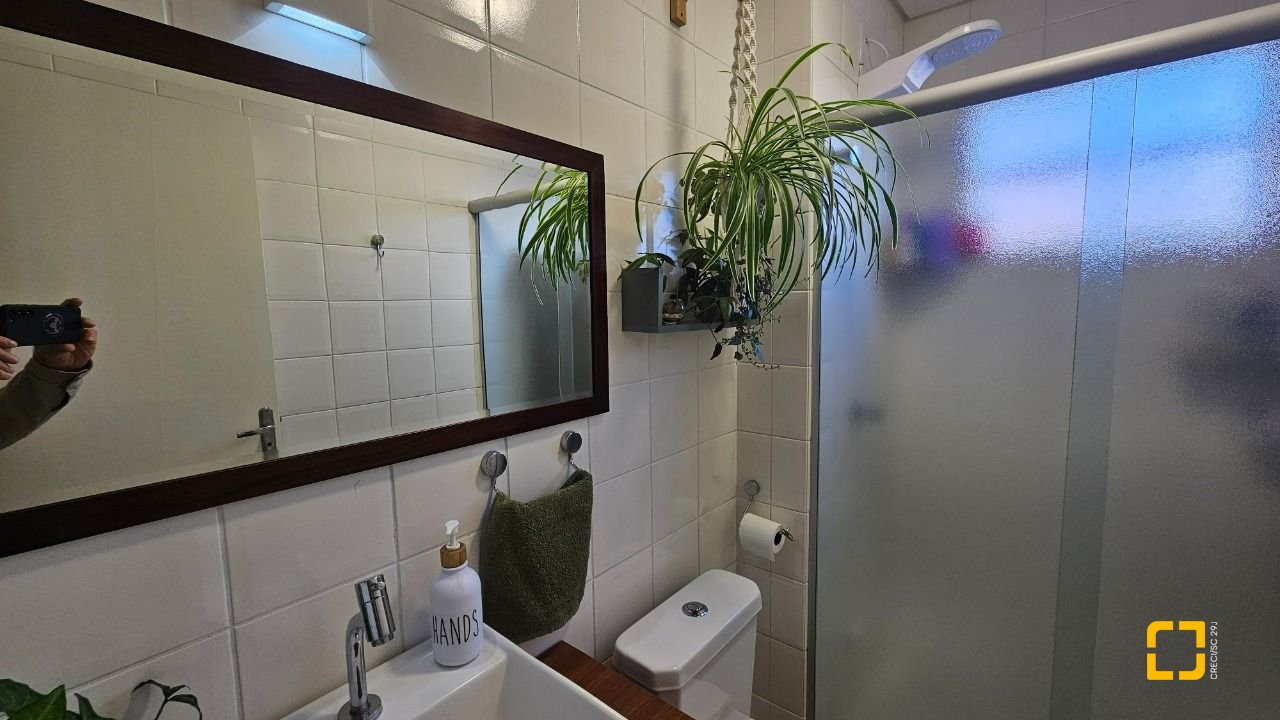 Apartamento com 58m², 2 quartos, 1 garagem, no bairro Estreito em Florianópolis