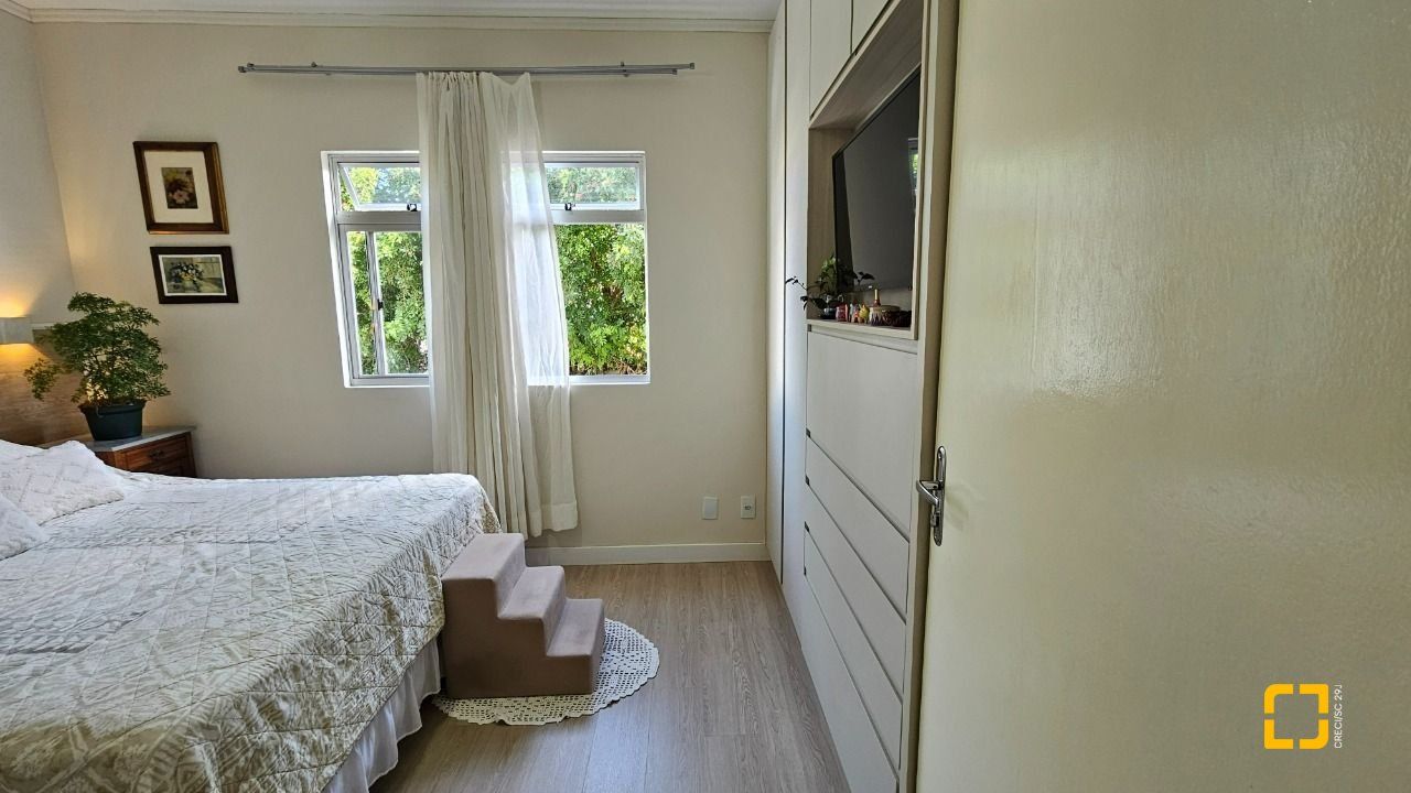 Apartamento com 58m², 2 quartos, 1 garagem, no bairro Estreito em Florianópolis