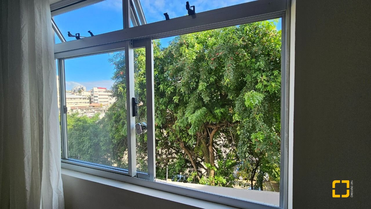 Apartamento com 58m², 2 quartos, 1 garagem, no bairro Estreito em Florianópolis