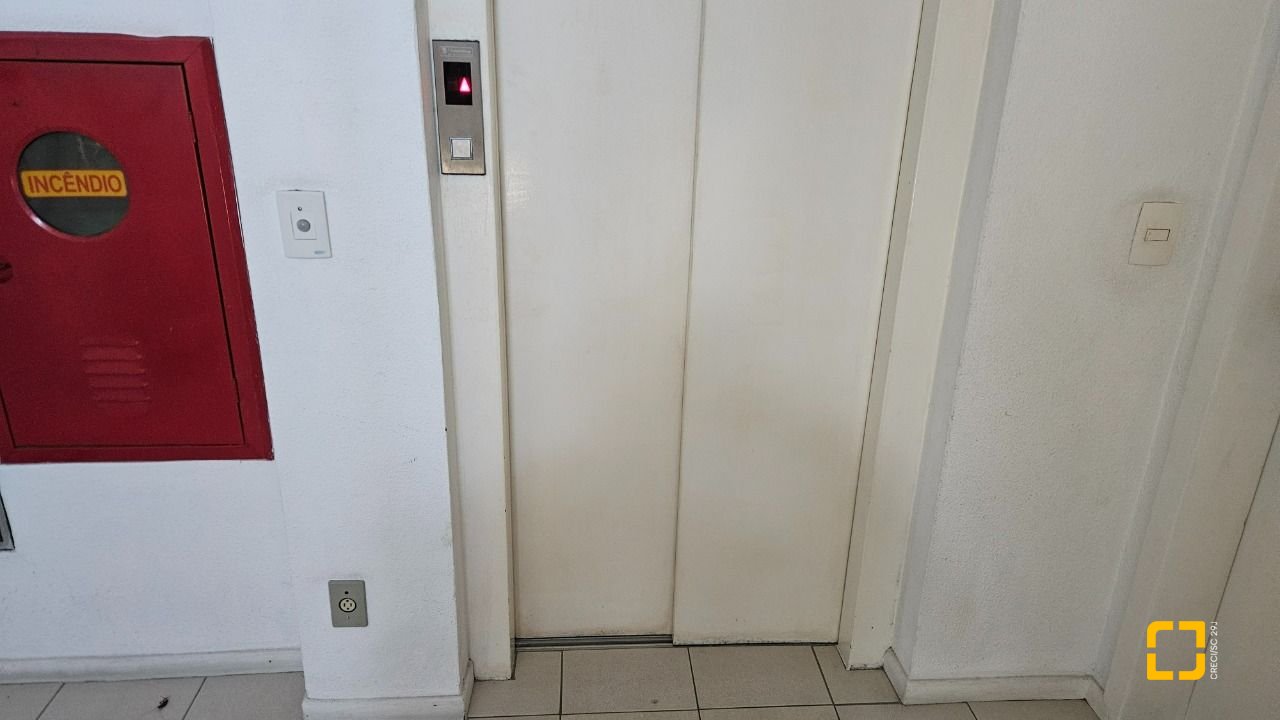 Apartamento com 58m², 2 quartos, 1 garagem, no bairro Estreito em Florianópolis