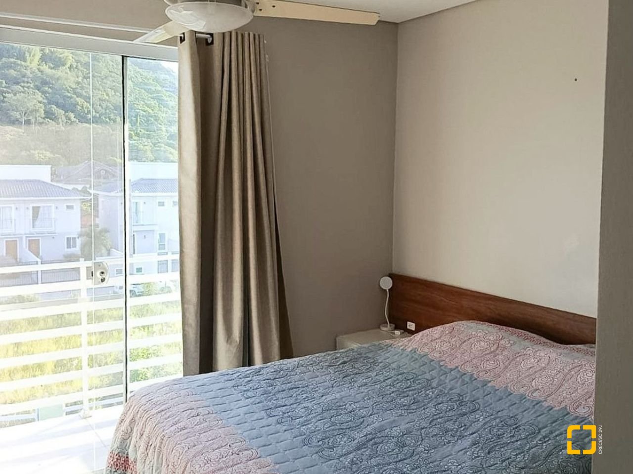 Casa com 88m², 2 quartos, 2 garagens, no bairro Rio Tavares em Florianópolis