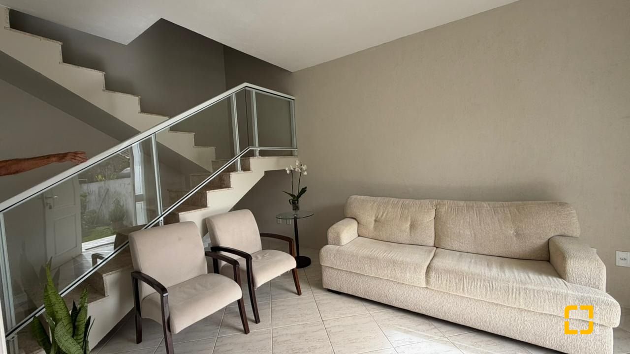 Terreno com 707m², no bairro Cachoeira do Bom Jesus em Florianópolis