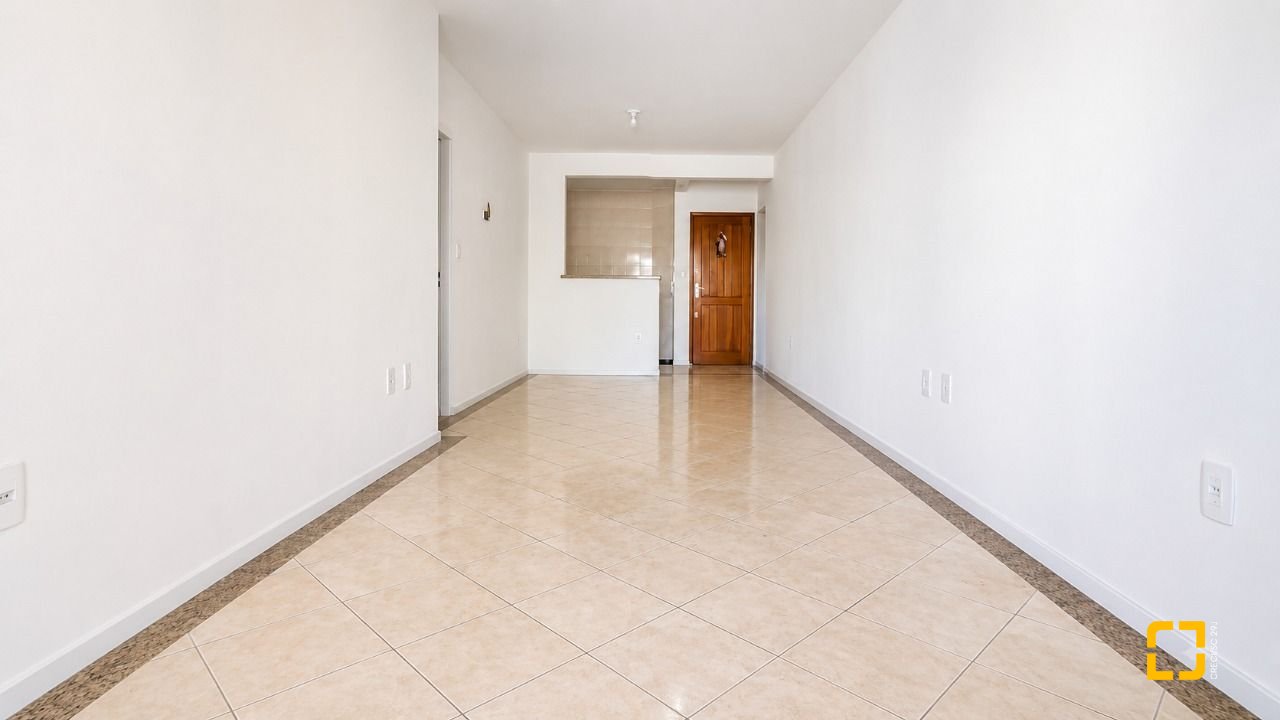 Apartamento com 110m², 4 quartos (sendo 1 suíte), 1 garagem, no bairro Kobrasol em São José