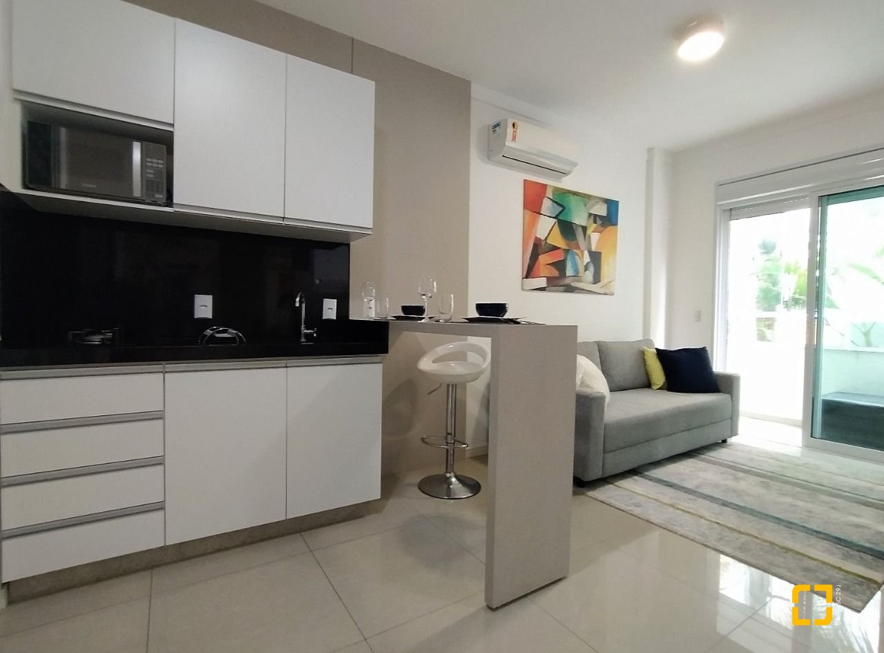 Studio com 34m², 1 quarto, 1 garagem, no bairro Lagoa da Conceição em Florianópolis