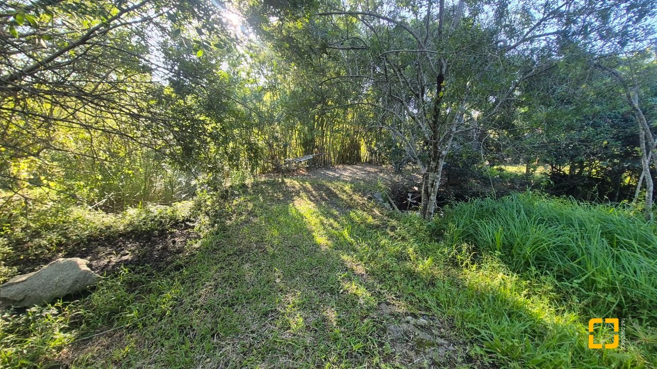 Terreno com 7200m², no bairro Ratones em Florianópolis